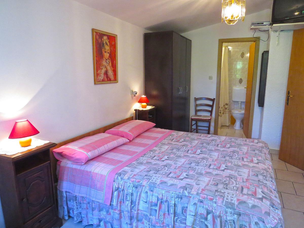 Apartments Milica 961 Медулин Екстериор снимка