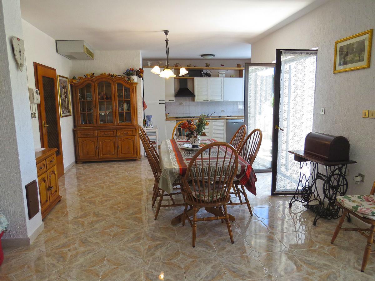 Apartments Milica 961 Медулин Екстериор снимка
